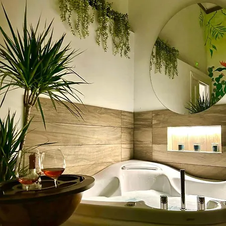 Jungle Apartment Cava De' Tirreni
