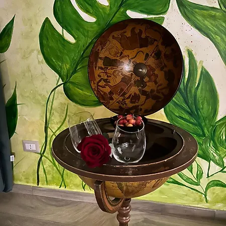 Jungle Apartment